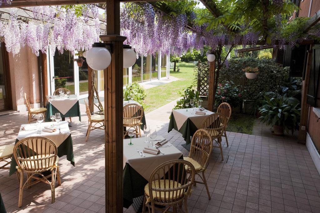 Hotel Relais Leon D'Oro Mirano Exterior foto