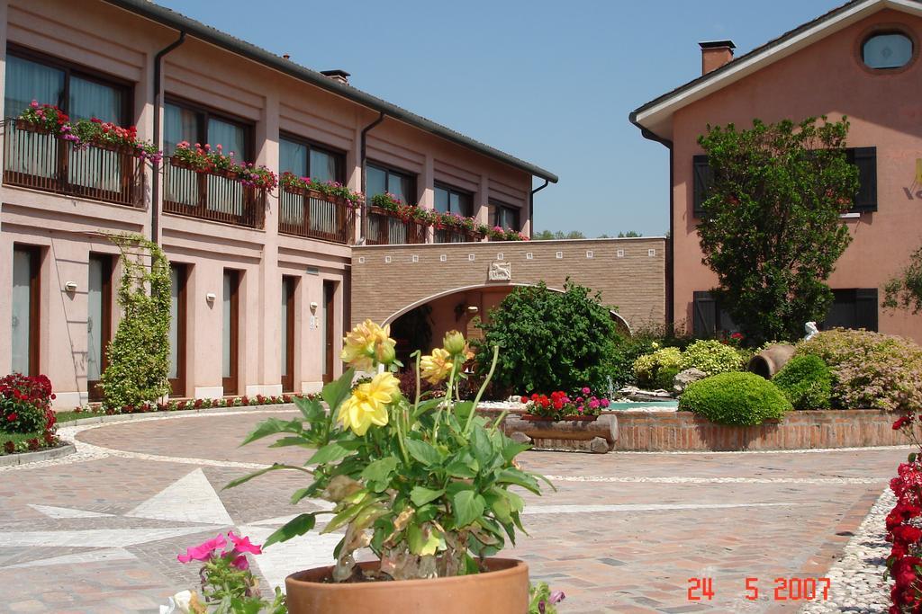 Hotel Relais Leon D'Oro Mirano Exterior foto